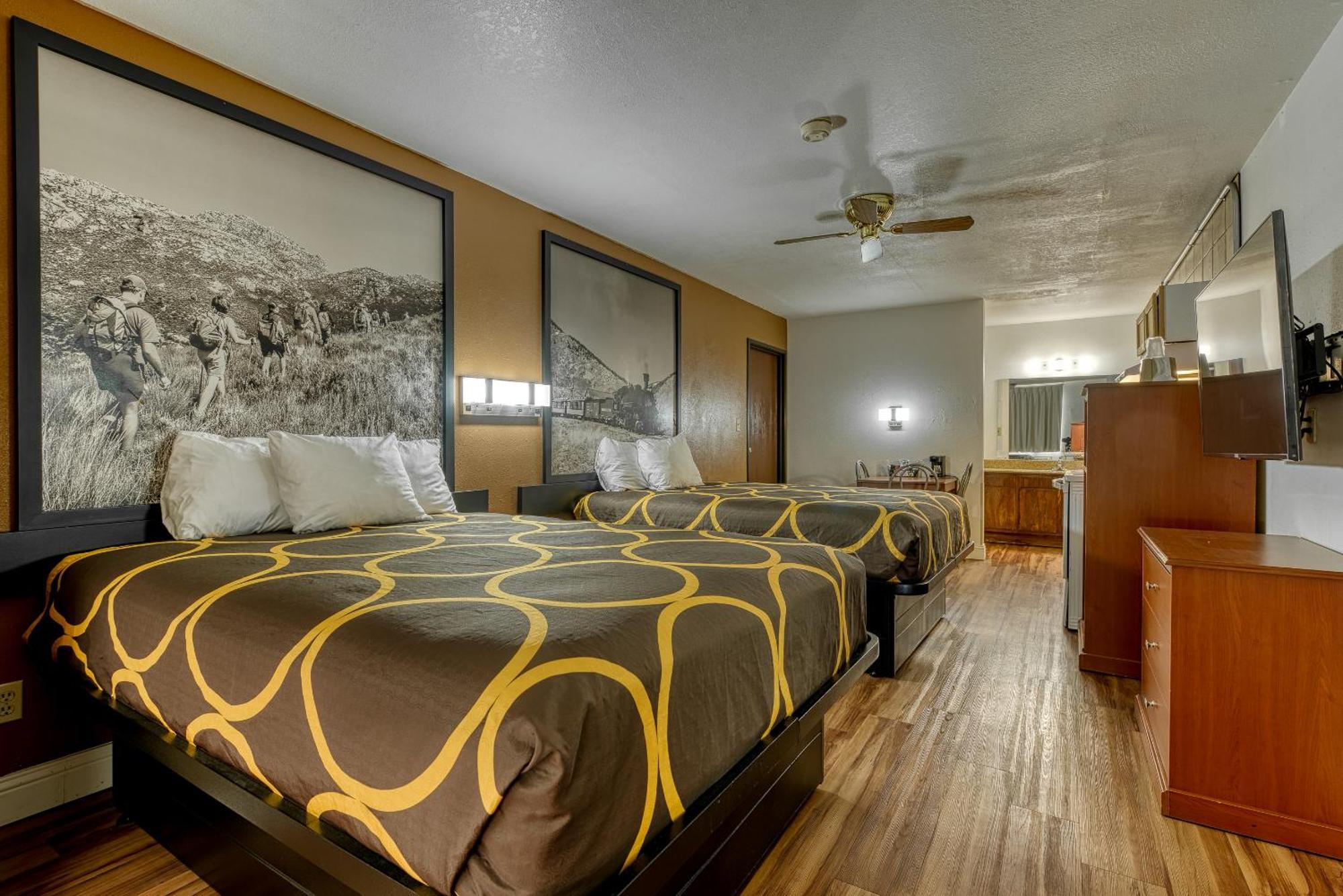 Super 8 By Wyndham Alamosa Motel Værelse billede