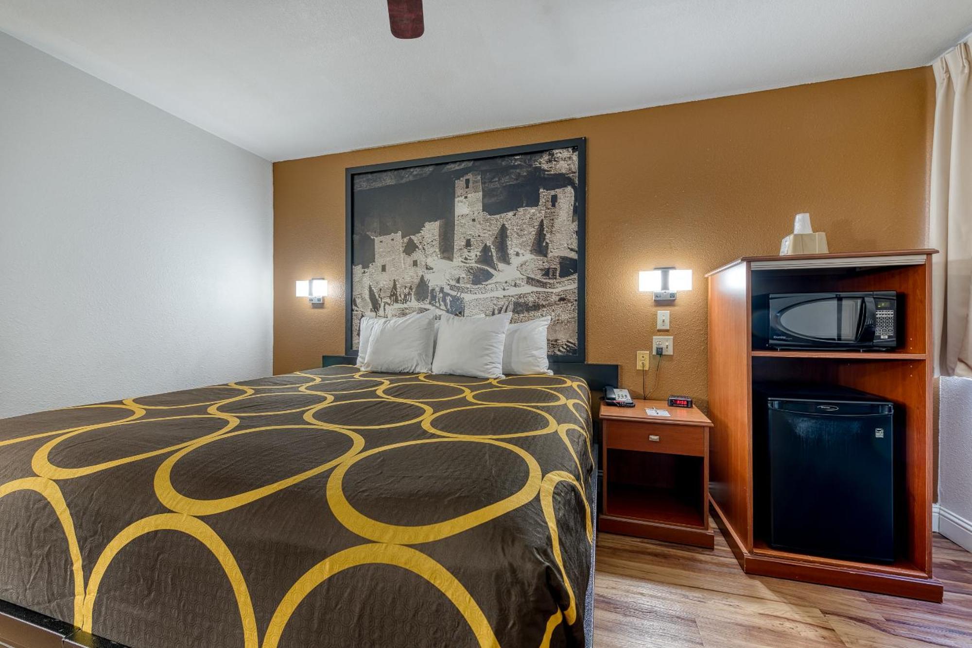 Super 8 By Wyndham Alamosa Motel Værelse billede